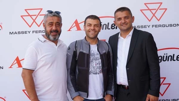 Akgünler Otomotiv Gölbaşı Plazası Görkemli Bir Törenle Açıldı