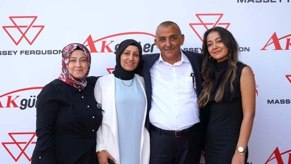 Akgünler Otomotiv Gölbaşı Plazası Görkemli Bir Törenle Açıldı