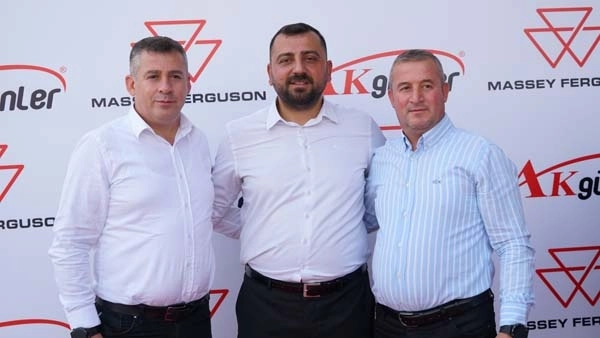 Akgünler Otomotiv Gölbaşı Plazası Görkemli Bir Törenle Açıldı