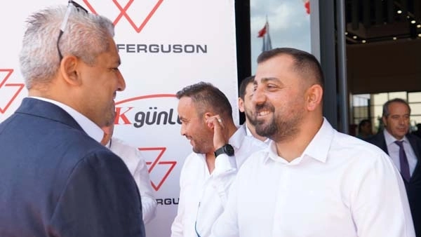 Akgünler Otomotiv Gölbaşı Plazası Görkemli Bir Törenle Açıldı