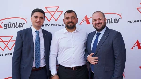 Akgünler Otomotiv Gölbaşı Plazası Görkemli Bir Törenle Açıldı