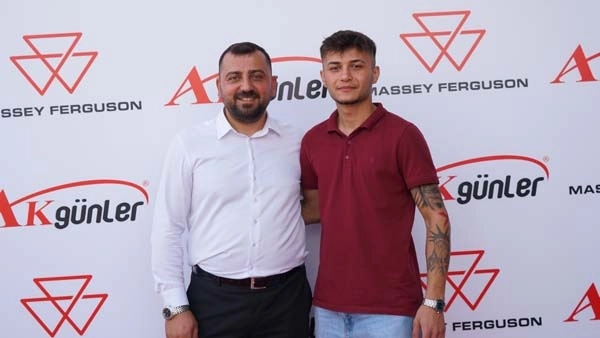 Akgünler Otomotiv Gölbaşı Plazası Görkemli Bir Törenle Açıldı