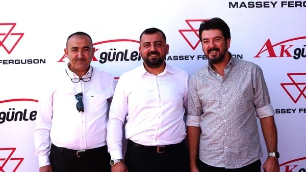 Akgünler Otomotiv Gölbaşı Plazası Görkemli Bir Törenle Açıldı