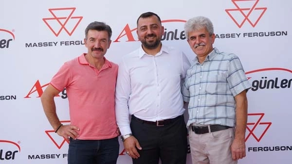 Akgünler Otomotiv Gölbaşı Plazası Görkemli Bir Törenle Açıldı