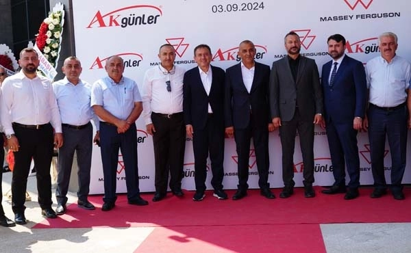Akgünler Otomotiv Gölbaşı Plazası Görkemli Bir Törenle Açıldı